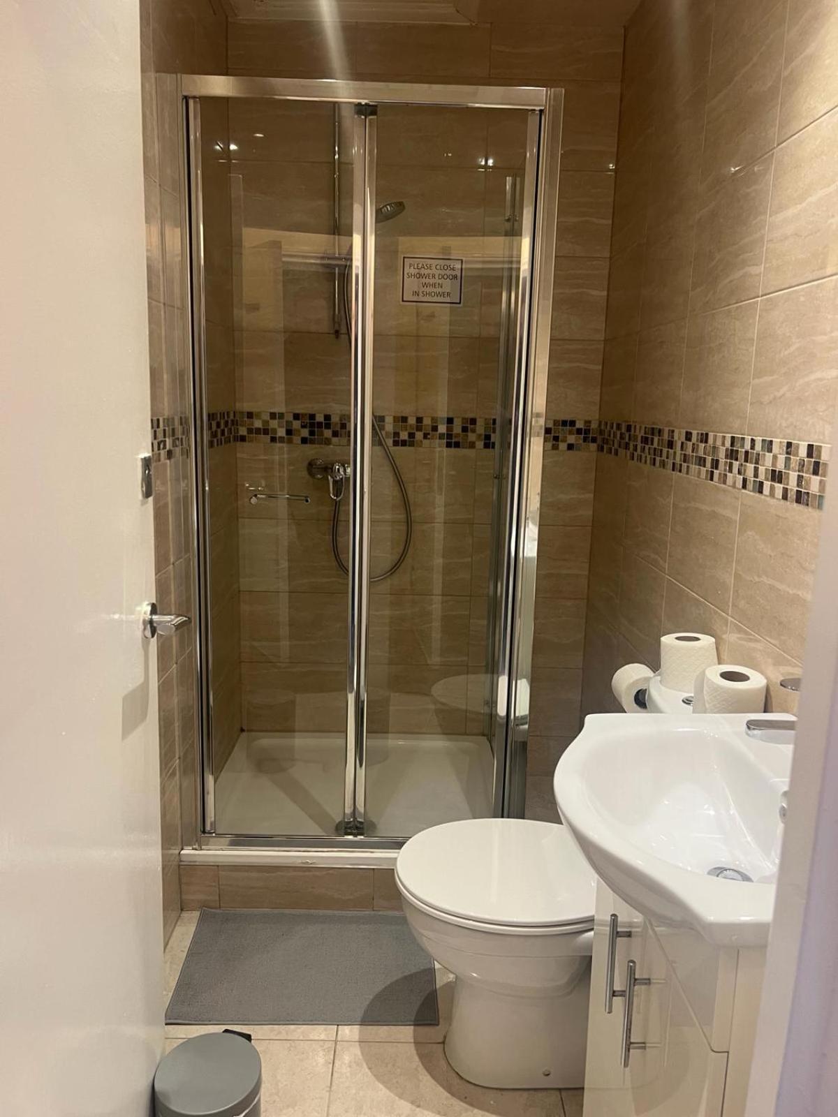 Saba Rooms And Apartments London Kültér fotó