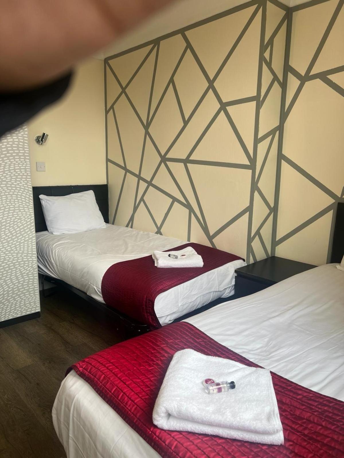 Saba Rooms And Apartments London Kültér fotó